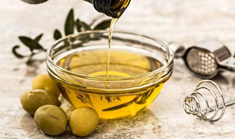 Eliminar los piojos con aceite de oliva