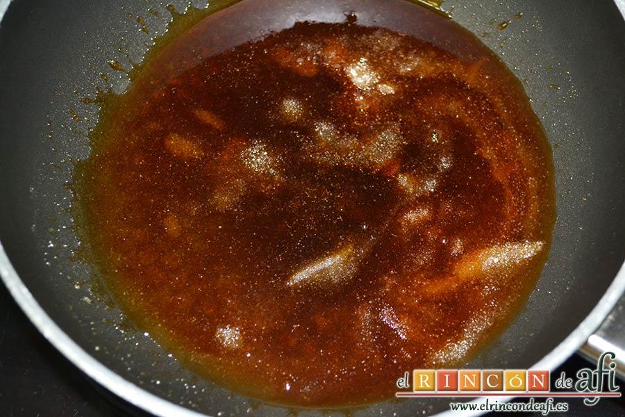 Tocinillo de cielo, lo dejamos hasta que se dore al gusto