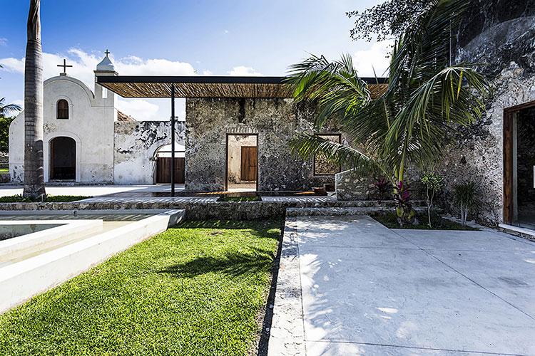 NIOP-Hacienda-exterior-Homelifestyle-Magazine