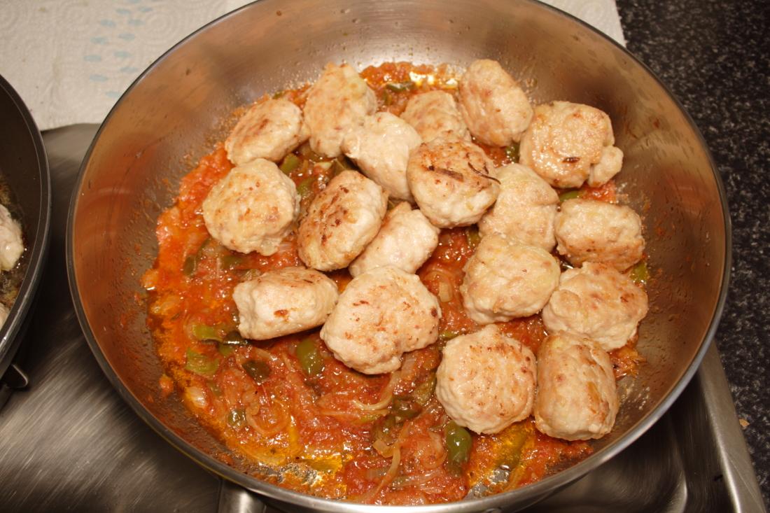 ALBÓNDIGAS DE POLLO Y BEICON 9