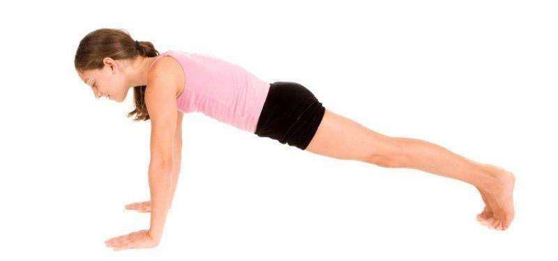 Como hacer la postura de la tabla