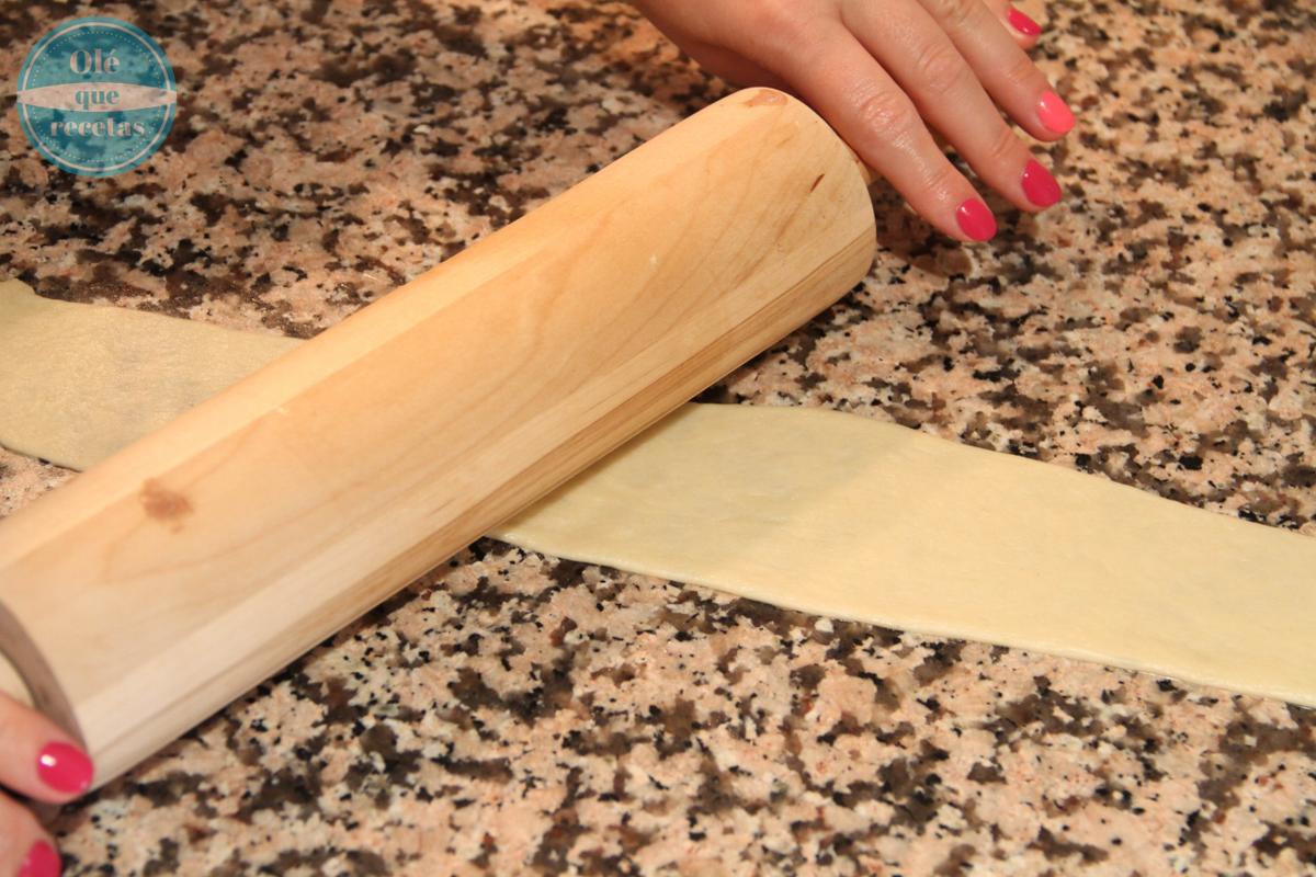 Ensaimadas clásicas caseras con azúcar glass