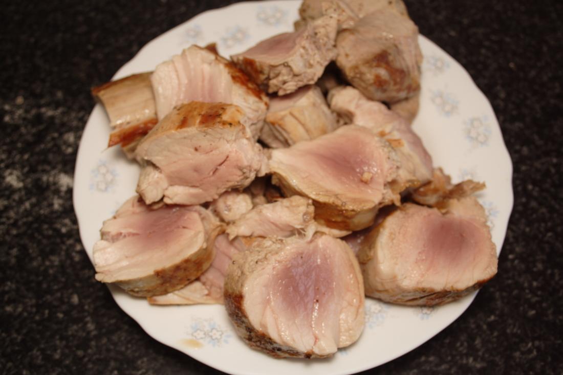 SOLOMILLO EN SALSA CON UVAS PASAS Y MANZANA 4