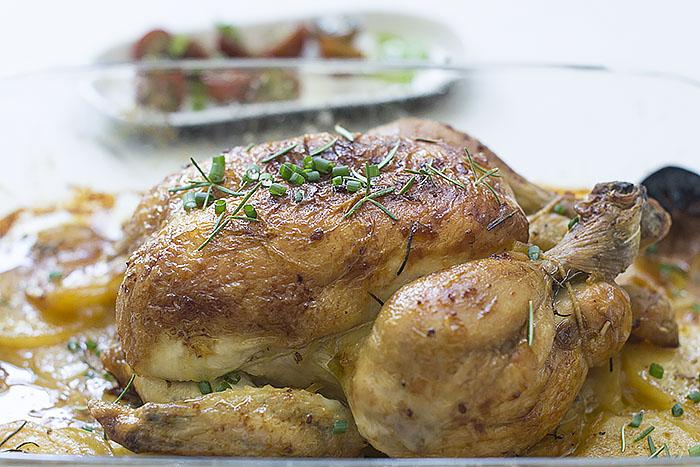 pollo asado con patatas