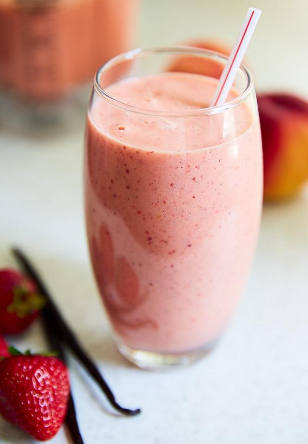 peach-smoothie-recipes-strawberry-vanilla-smoothie