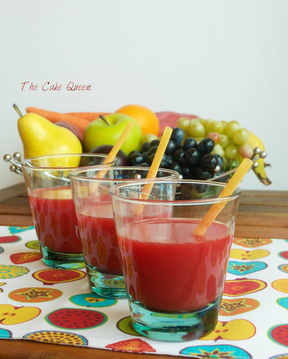 Zumo 3 en 1, naranjas, zanahorias y remolacha un zumo lleno de vitaminas 