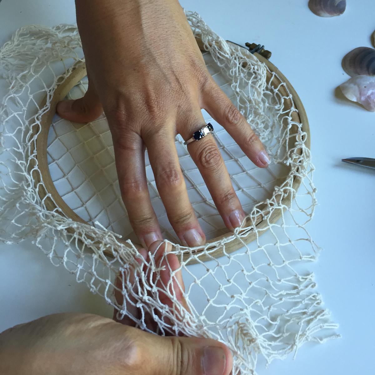 tensamos la red en el bastidor