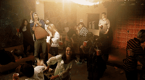 conocer gente nueva gratis en casa