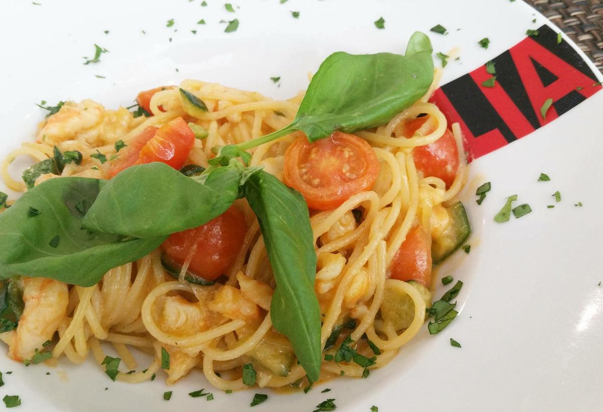 13692225_10210126841473183_369285460_o