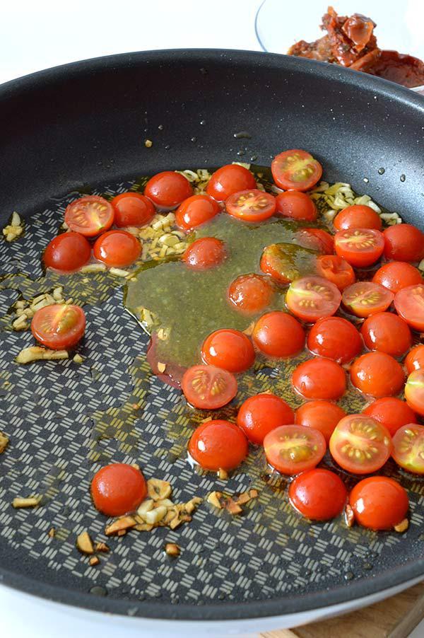 espirales-con-brocoli-tomates-y-pesto-ays-11
