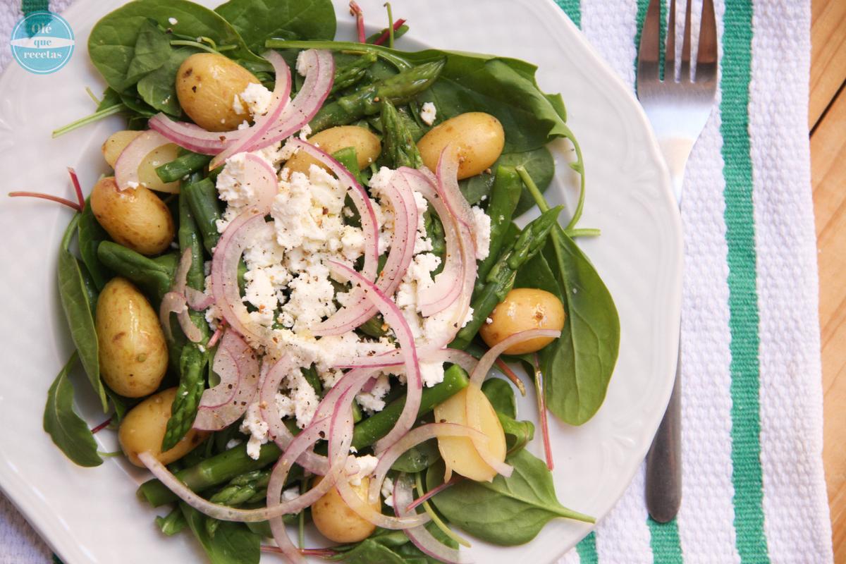 Ensalada con espárragos verdes
