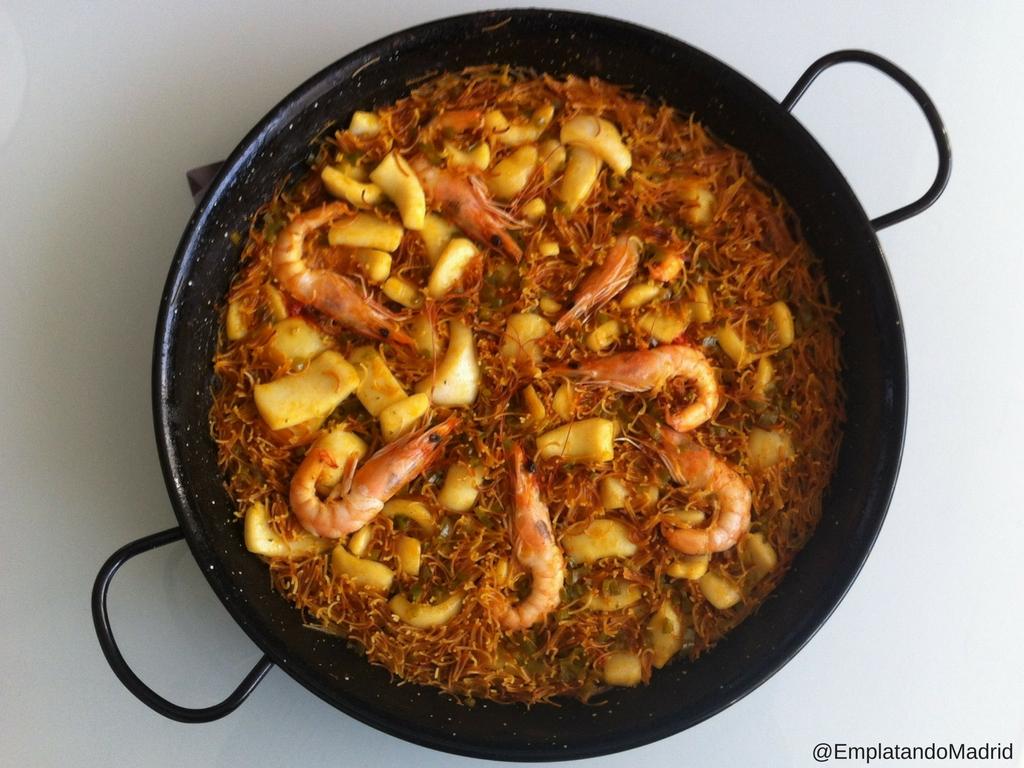 Receta de Fideuá fácil la paella de pasta de Gandía Cocina