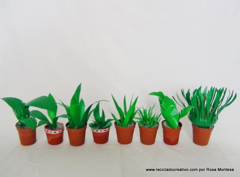 DIY Manualidad mini plantas realizadas con botellas de plástico recicladas