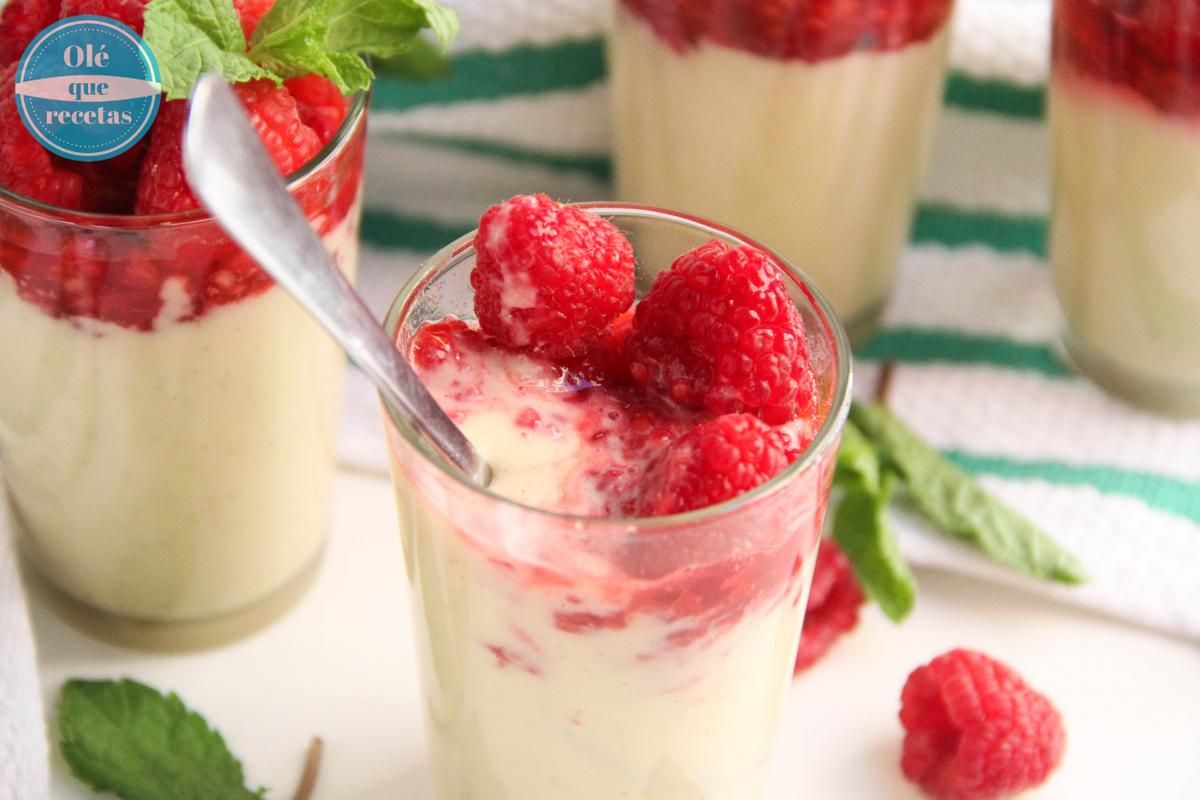 crema dulce de mijo con frambuesas