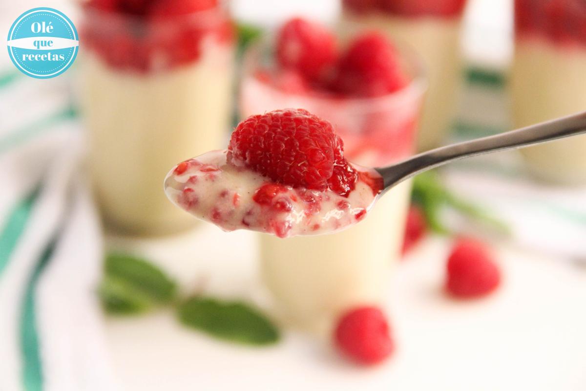 crema dulce de mijo con frambuesas