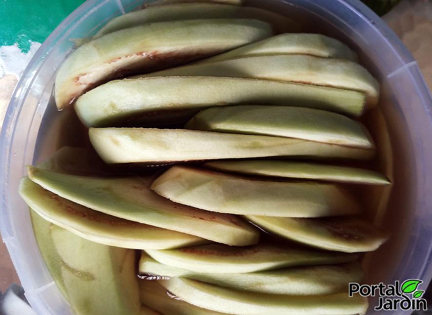 Berenjenas con miel de caña Portal Jardín