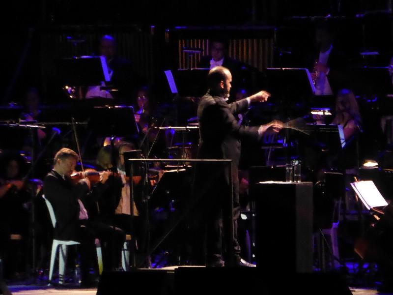 raphael-gira-sinphonico-14