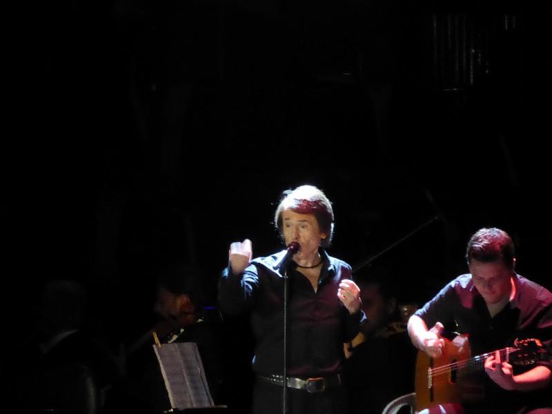 raphael-gira-sinphonico-10