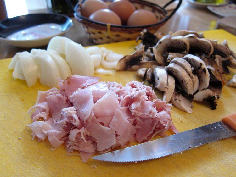 tortilla-de-spaghetti-champinones-jamon-cocido-02