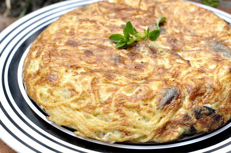 tortilla-de-spaghetti-champinones-jamon-cocido-11