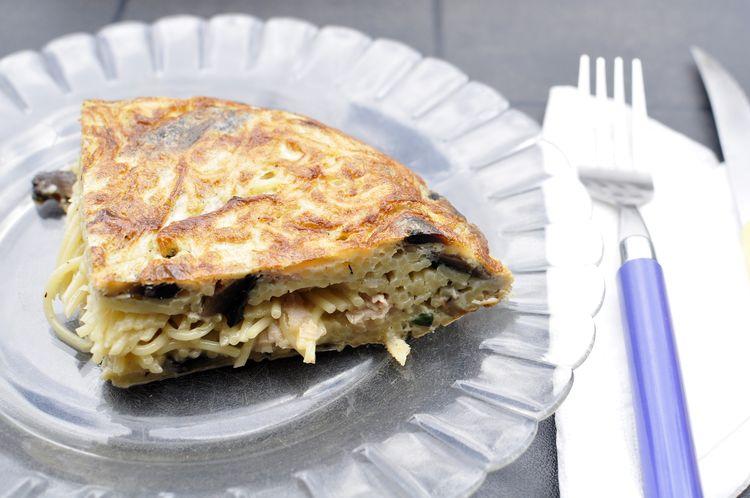 tortilla-de-spaghetti-champinones-jamon-cocido-13