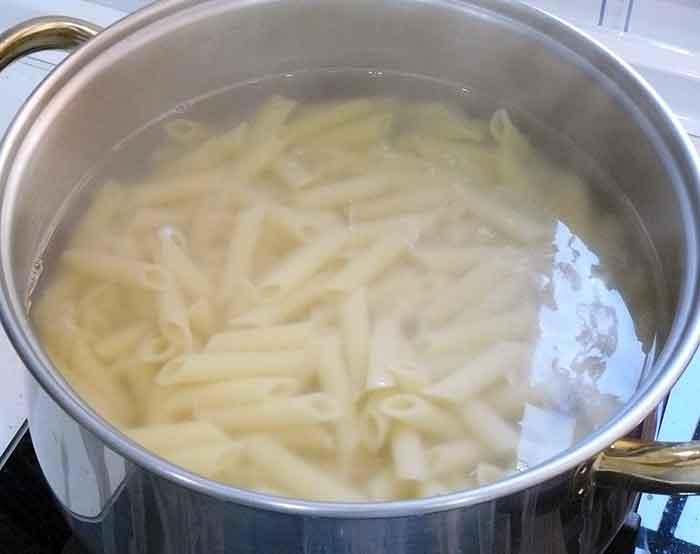 Macarrones con carne gratinados