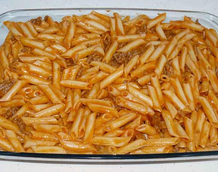 Macarrones con carne gratinados