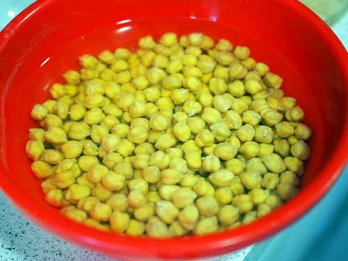 poner-en-remojo-los-agrbanzos