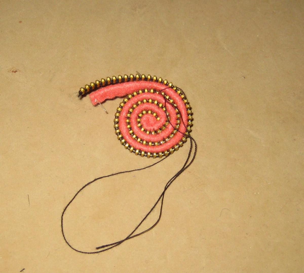 adornos con cremalleras