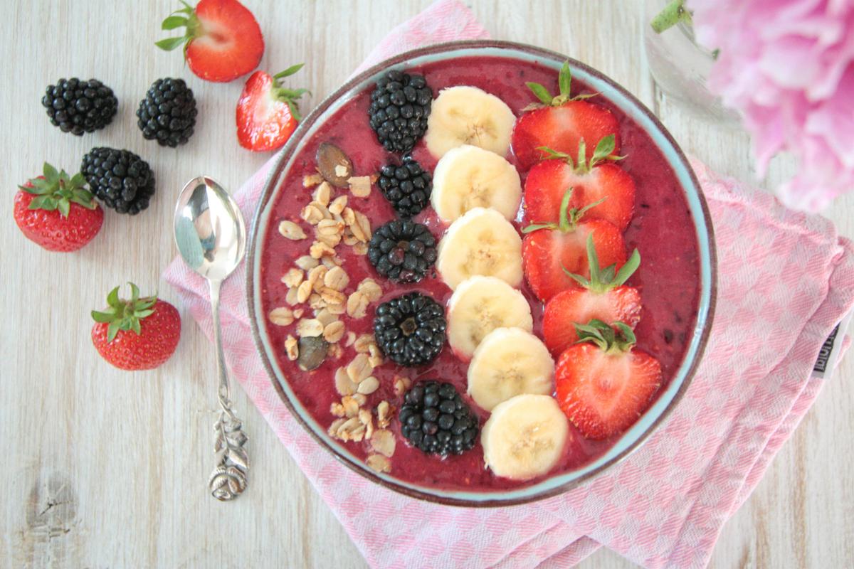 Acai_Berry_Smoothie_Bowl-2