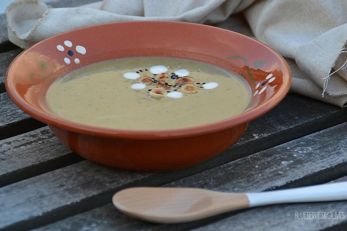 crema-de-calabacin-asado-con-canela-blueberries-and-olives-3