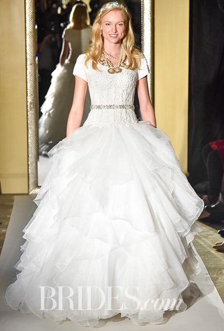 oleg-cassini-wedding-dresses-fall-2017-003