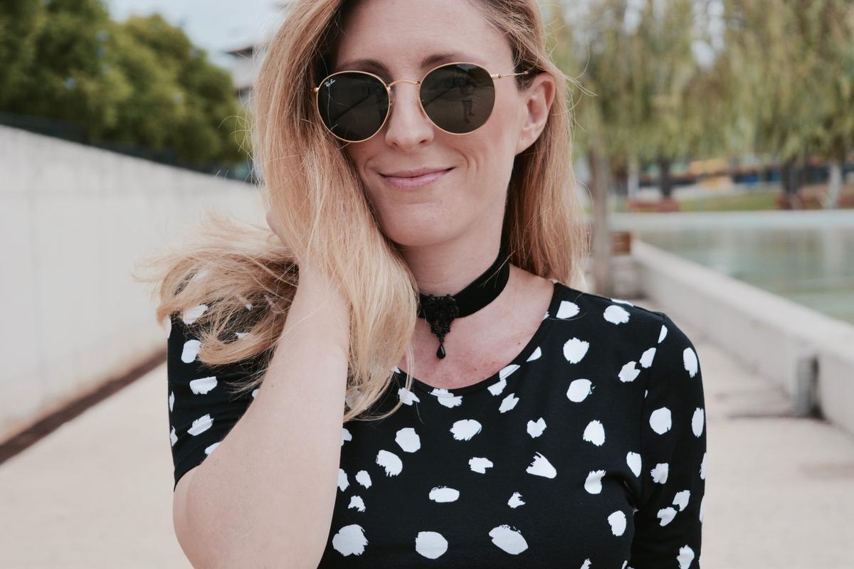 polka-dot-dress-mommy-paula-casielles-min