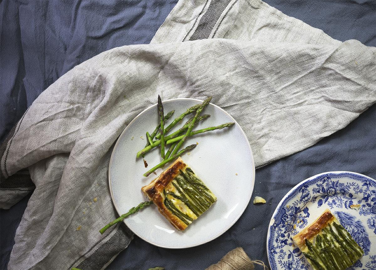 queso de cabra y hojaldre