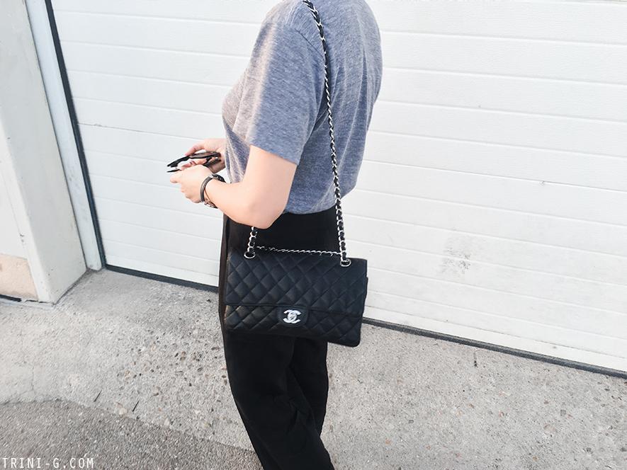 Trini | Theykens Theory trousers Hermes Oran sandals