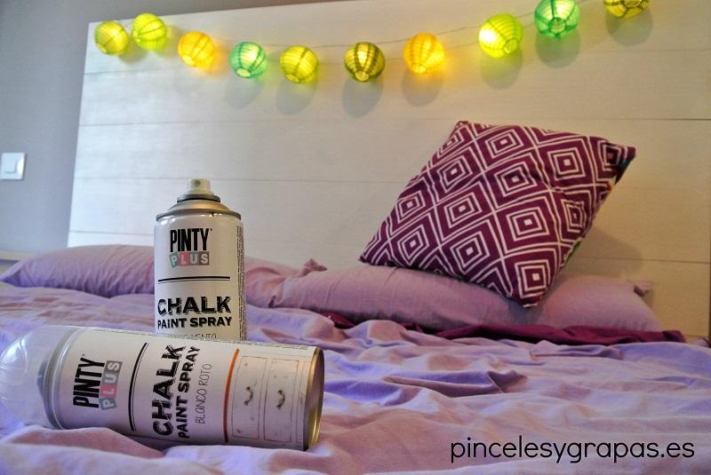 pintar con chalk paint spray Pintyplus cabecero blanco roto