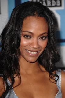 Zoe Saldana piel oscura color