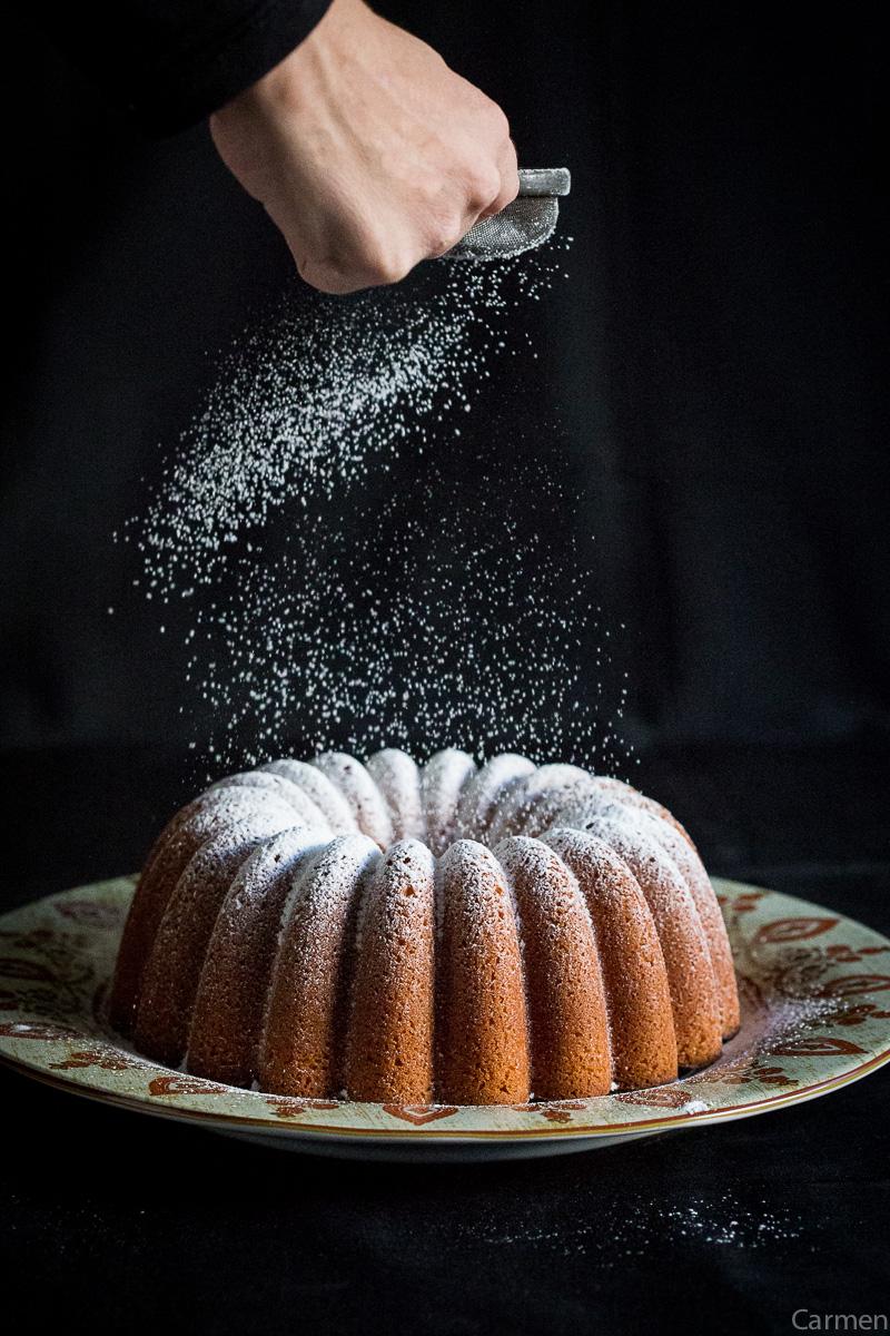 azucar-sobre-bizcocho-cuatro-cuartos
