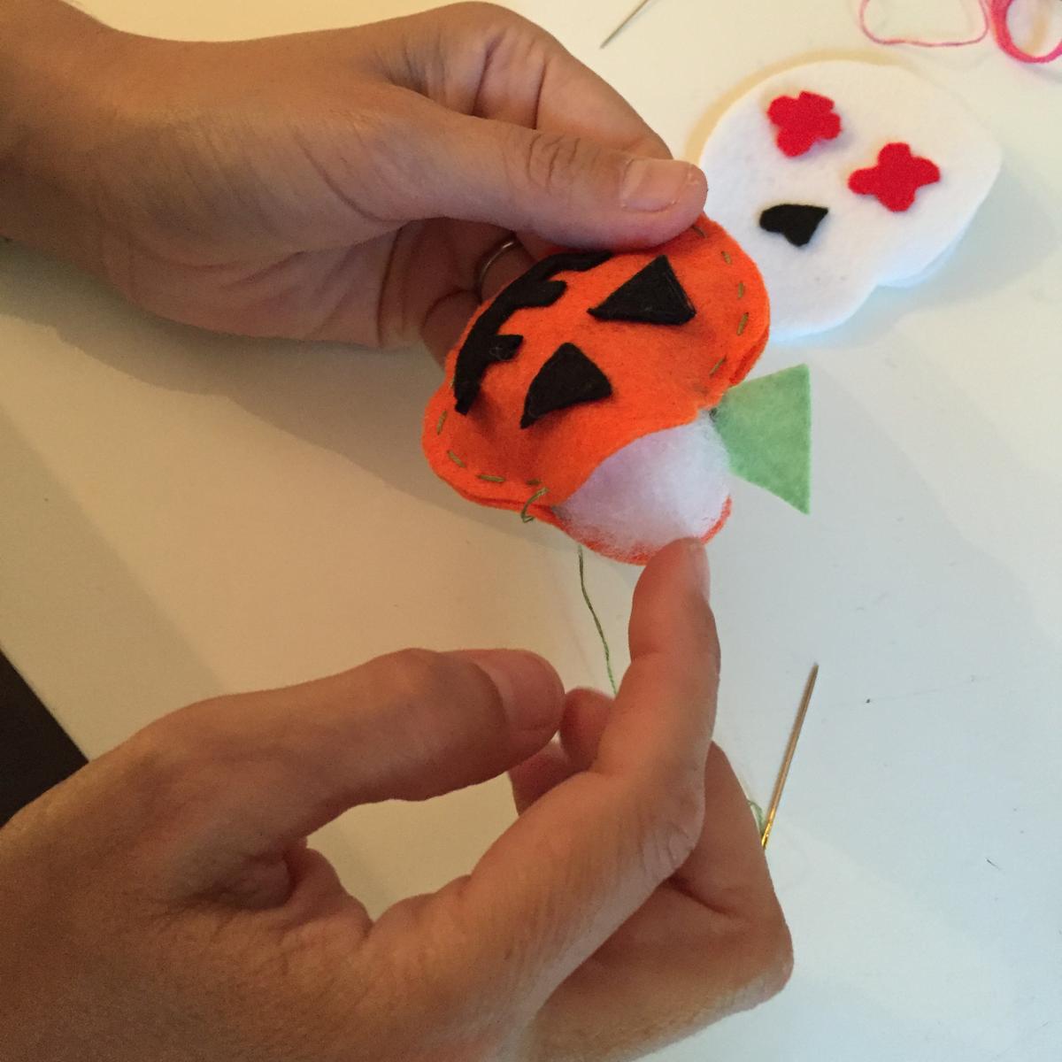 metemos el algodón sintético