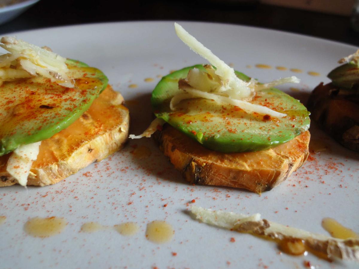 tostadas-de-boniato-con-aguacate-1