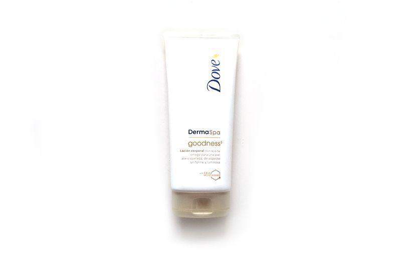 Loción Corporal DermaSpa Goodness de Dove Nonabox octubre