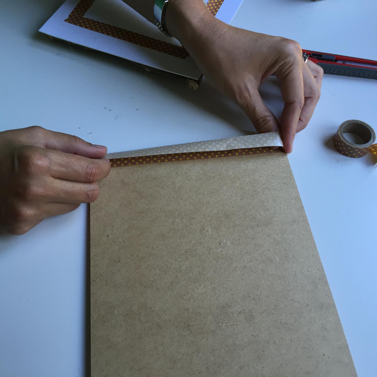 simulamos una cinta de doble cara con washitape