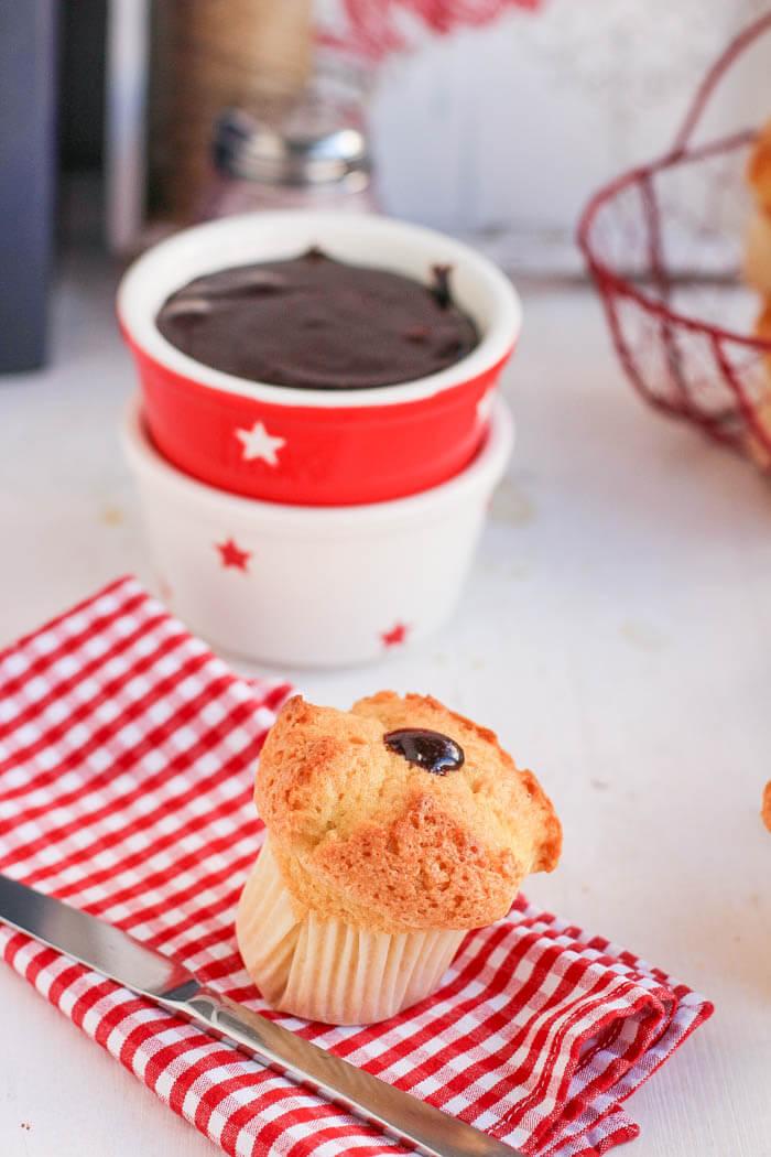 Magdalena rellena de nutella casera (receta Pintando las nubes)