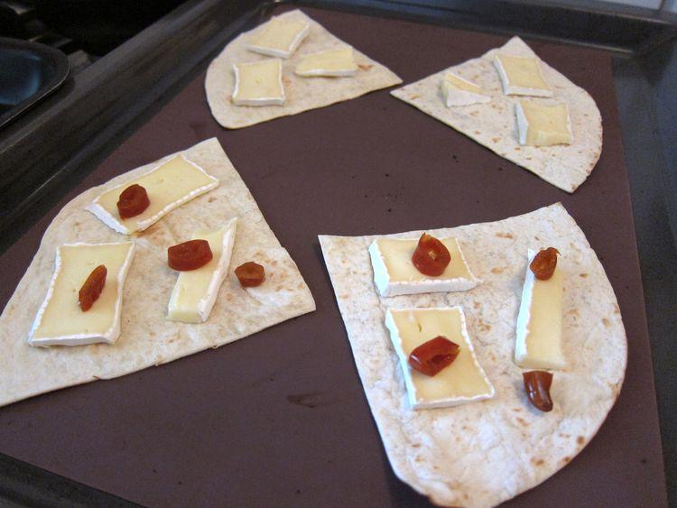 quesadillas-de-mango-y-brie-06