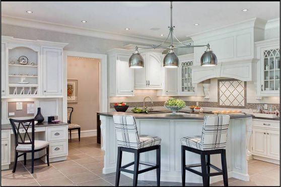 cocinas-con-office-o-mesa-de-comedor-integrado-1