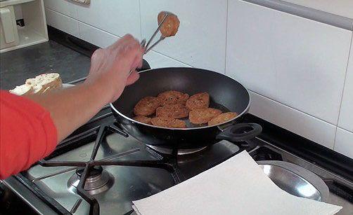 sacamos el pan doradito