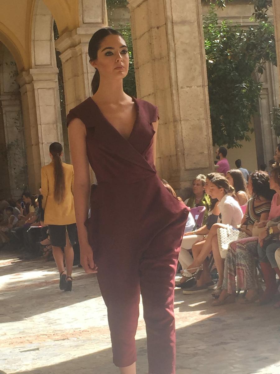 Lady Crab diseñadora desfile estacion diseño