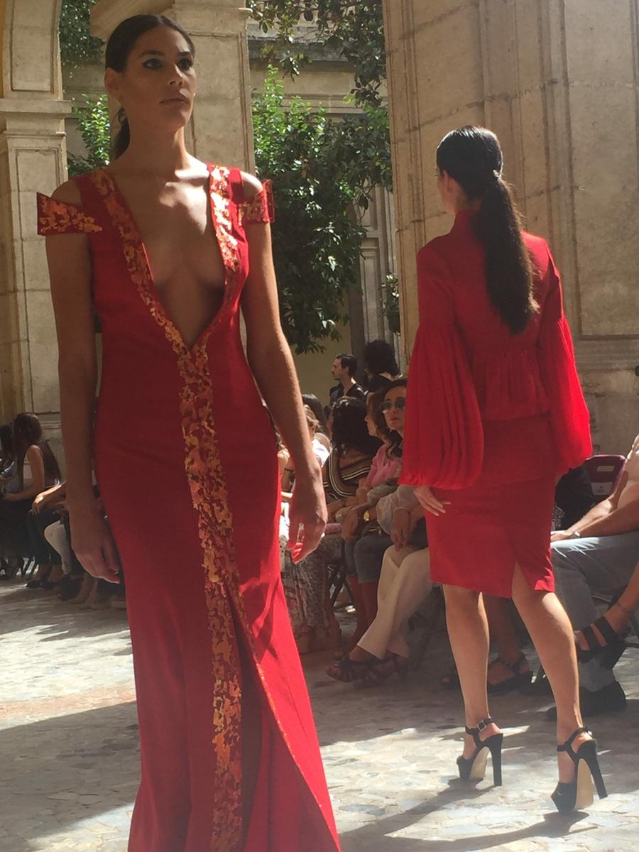 Maribel Urbano diseñadora desfile estacion diseño