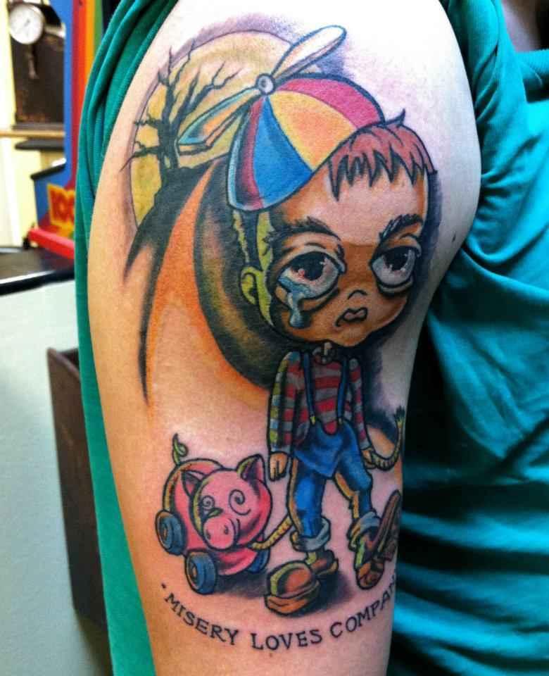 Tatuaje new school niño triste