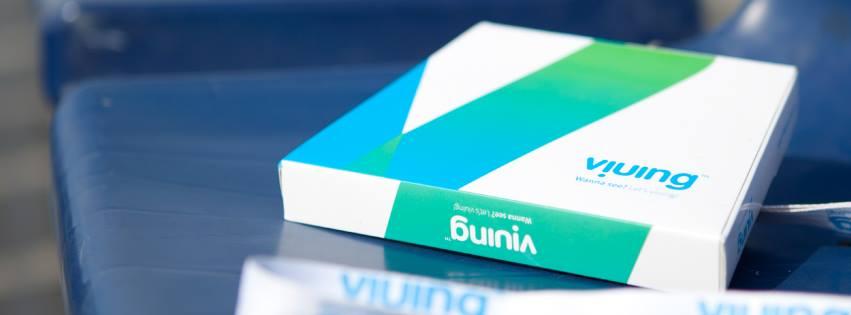 Sergio Palomino, Marc García y Toni Felguera crean un televisor de cartón desechable